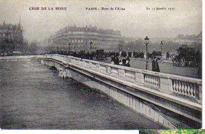 Le Pont de l’Alma le 27 janvier 1910. (coll. part.)