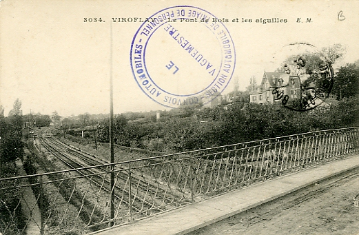 Autre vue du pont de bois, avec les aiguilles de la ligne de St Lazare, permettant l’accs au viaduc ou  Versailles Rive Droite..