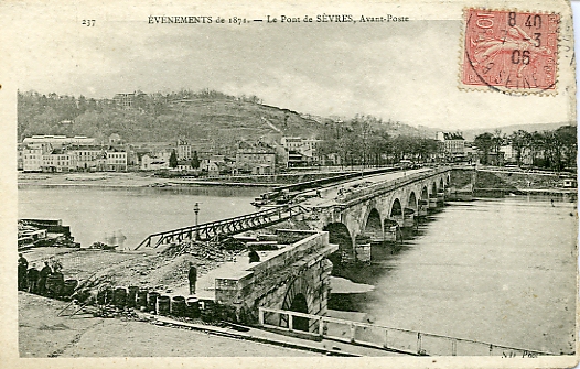 Le pont de Sèvres, vu de Boulogne. CPA circulée. (coll. part.)