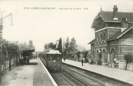 Intrieur de la gare de Chaville-Vlizy (coll. part.)