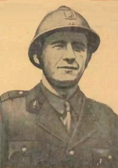 Photographie de Pierre Georges dans la revue La Dfense, 1945