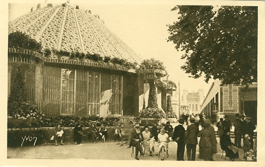 Pavillon des grands magasins du Printemps.