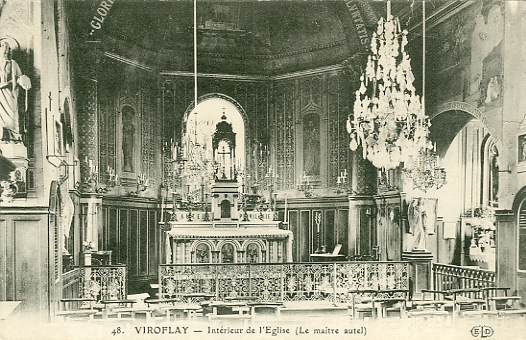 Le choeur de l’glise Saint Eustache, avec sa dcoration charge. On notera les nombreuses boiseries. (CPA, coll. part.)