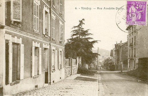 En bordure du Haras, prs de la voie ferre, le haut de la rue Amde Dailly (coll. part.)