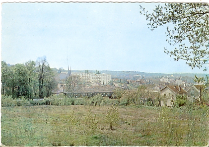 Encore des terrains dgags sur la Rive Droite. On distingue la courbure des Arcades au loin. (coll. part.)