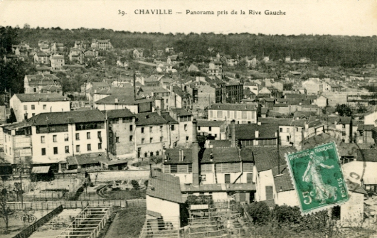 Vue générale du Doisu. On distingue en derniers étages les claires-voies des sèchoirs et quelques cordes pour le sèchage en plein-air. Vue générale du Doisu. On distingue en derniers étages les claires-voies des sèchoirs et quelques cordes pour le sèchage en plein-air.