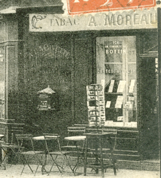 La devanture du Tabac Moreau 