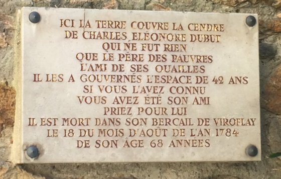 Dtail :  Eloge de l’abb Charles Elonor Dubut, cur de 1742  1784. Clich J. Larour