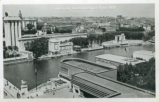 Vue gnrale avec la Seine. Photo brillante, non circule.