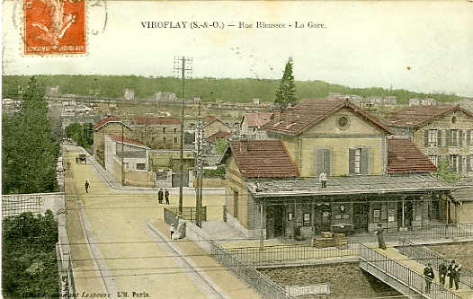 Belle perspective sur la gare rive gauche, la rue Rieussec et la rive droite, prise depuis l’htel Lespour. CPA colorie circule.