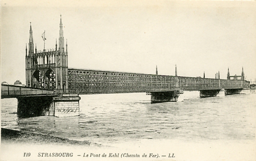 Vue gnrale du pont de Kehl  Strasbourg.