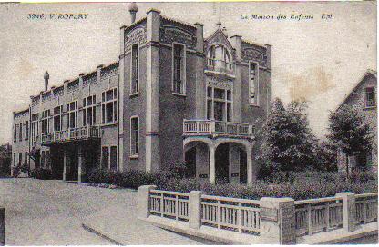 La Maison des Enfants (coll. part.) La Maison des Enfants (coll. part.)