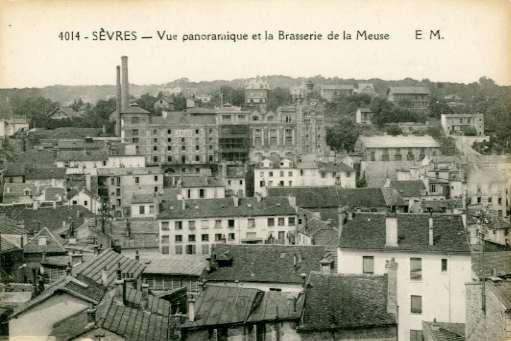 Vue générale de La Meuse et du coteau. CPA (coll. part.) Vue générale de La Meuse et du coteau. CPA (coll. part.)