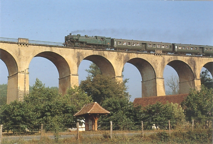 Viaduc ferroviaire.