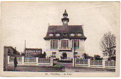 La Mairie construite au milieu des années 20 sur le plateau derrière les écoles, sera vite transférée à l’Hôtel de Morny. La Poste s’y établira pour plus de 60 ans. En arrière plan, un immeuble de la rue Rieussec. (coll .part.) La Mairie construite au milieu des années 20 sur le plateau derrière les écoles, sera vite transférée à l’Hôtel de Morny. La Poste s’y établira pour plus de 60 ans. En arrière plan, un immeuble de la rue Rieussec. (coll .part.)