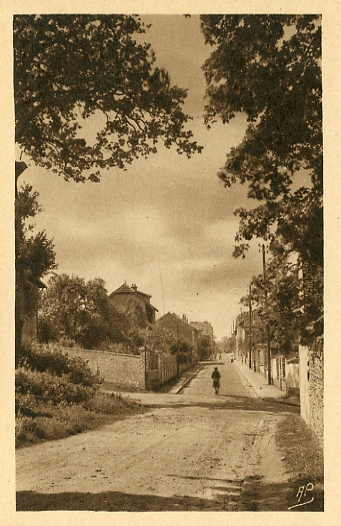 Le calme rue Rmont, vue depuis le chemin de la Sablire. Carte spia