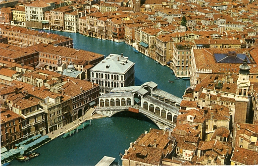 Le pont du Rialto  Venise.