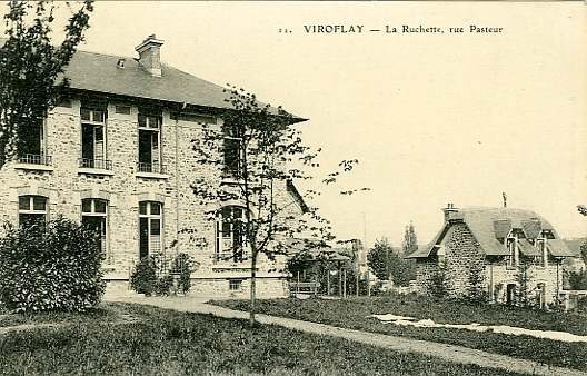 La Ruchette, pouponnire 27 rue Pasteur. Rquisitionne par les occupants comme centre de transmissions pendant la seconde guerre mondiale, elle a t dtruite  l’explosif en 1944 peu avant l’arrive des Allis. CPA ELD n°11, circule le19/10/1914 expdie par J. Faure, 11e d’artillerie, 3e batterie R.A.T. (coll. part.)