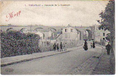 La descente de la Saussaye vers les Arcades. Carte publicitaire Maggi. (coll. part.)