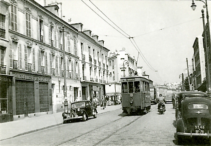 Tramway rue Saint Pierre  Versailles