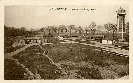 L’infirmerie sur la base de Villacoublay. Carte spia annes 30, non circule.